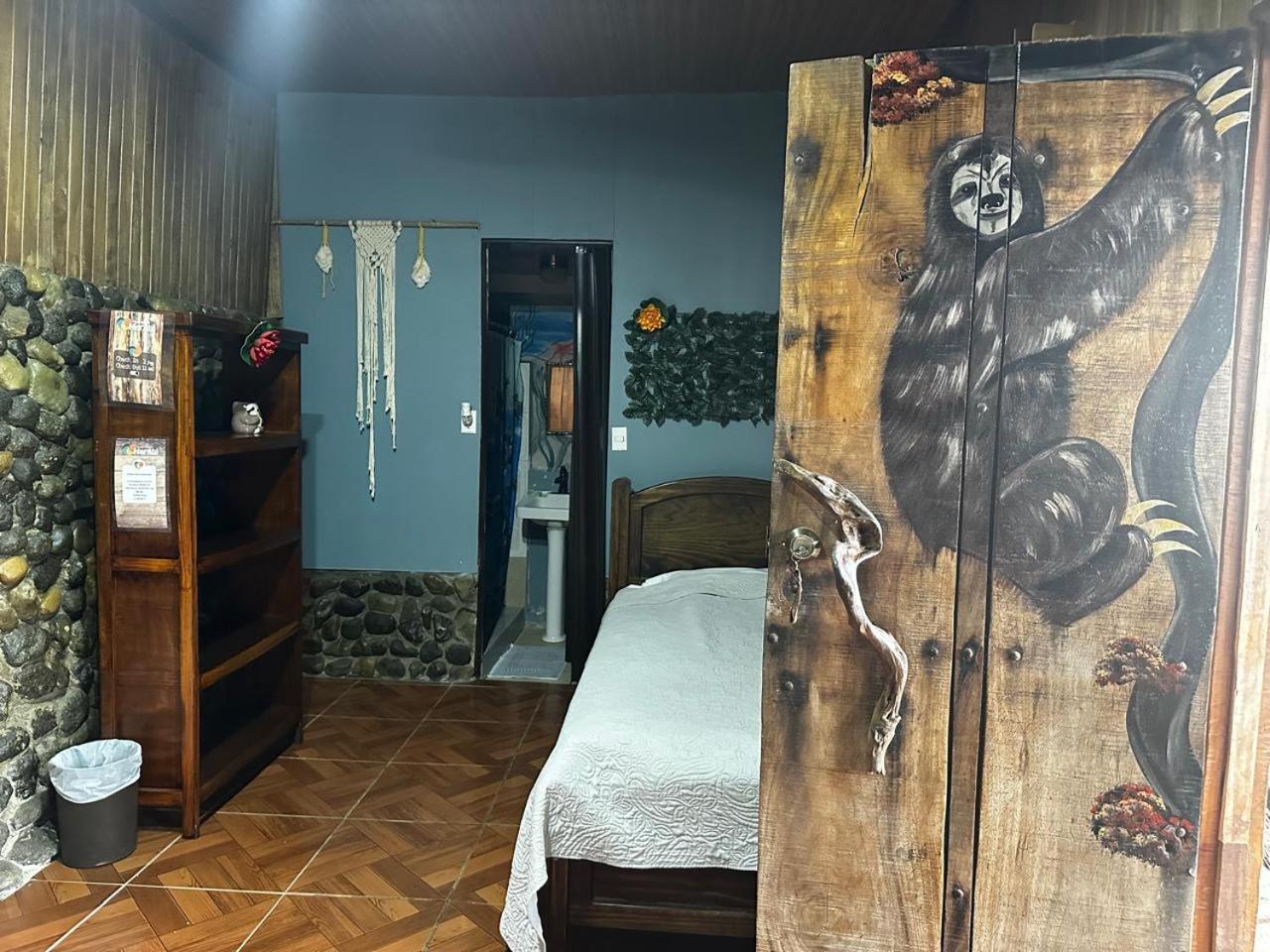 Hostel Rustico Marabi Tárcoles Esterno foto